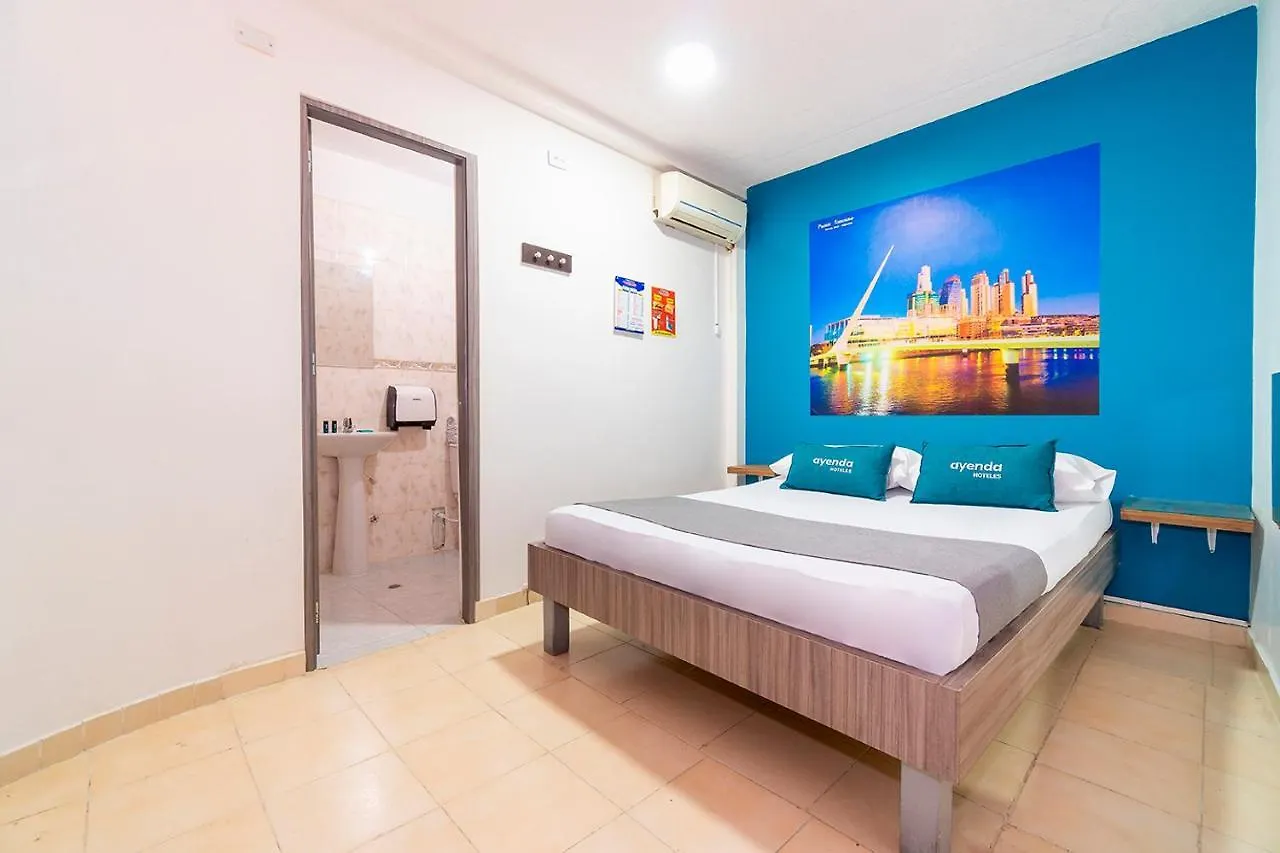 Hotell Ayenda Apartahotel Torres De Cristal Cali